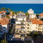 Family Laxo Hotell Obzor