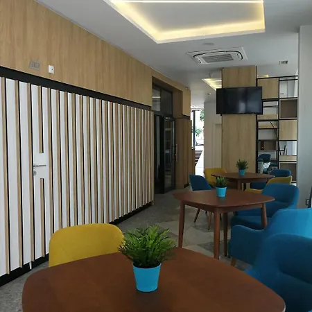 Family Laxo Hotel 2*