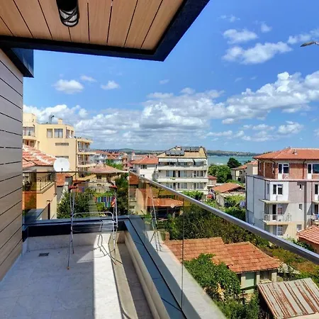 Family Laxo Hotel 2*