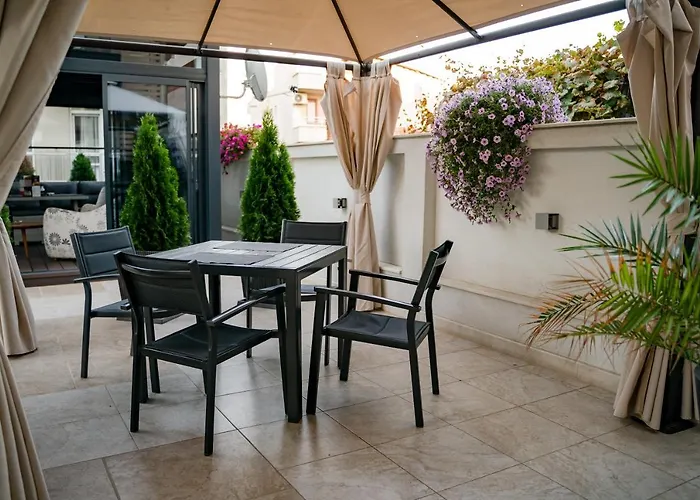 Хотел семеен лаксо